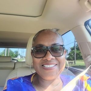 Meet your Posher, Shawanna